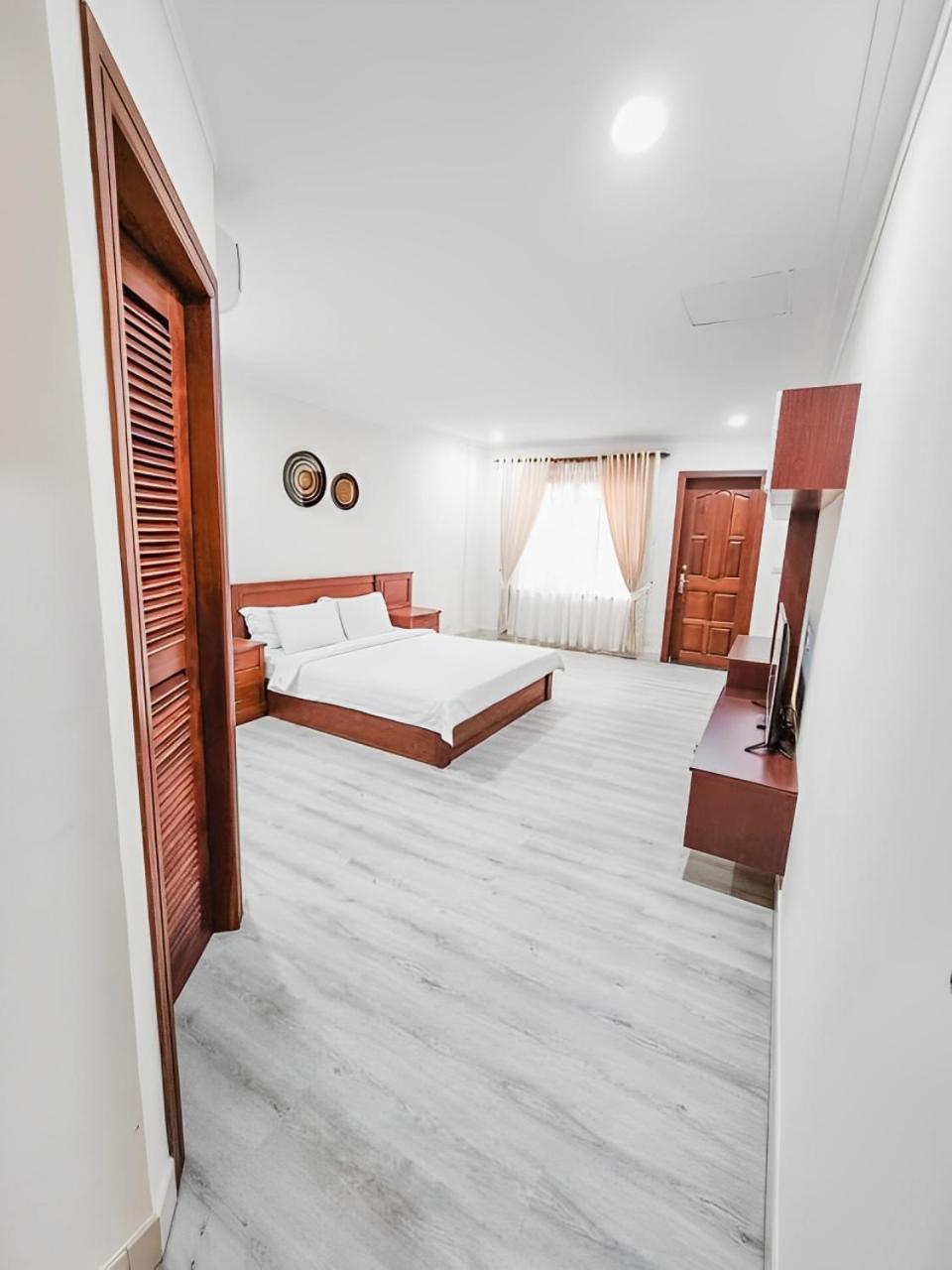 Hamptons Apartments Phnom Penh Esterno foto